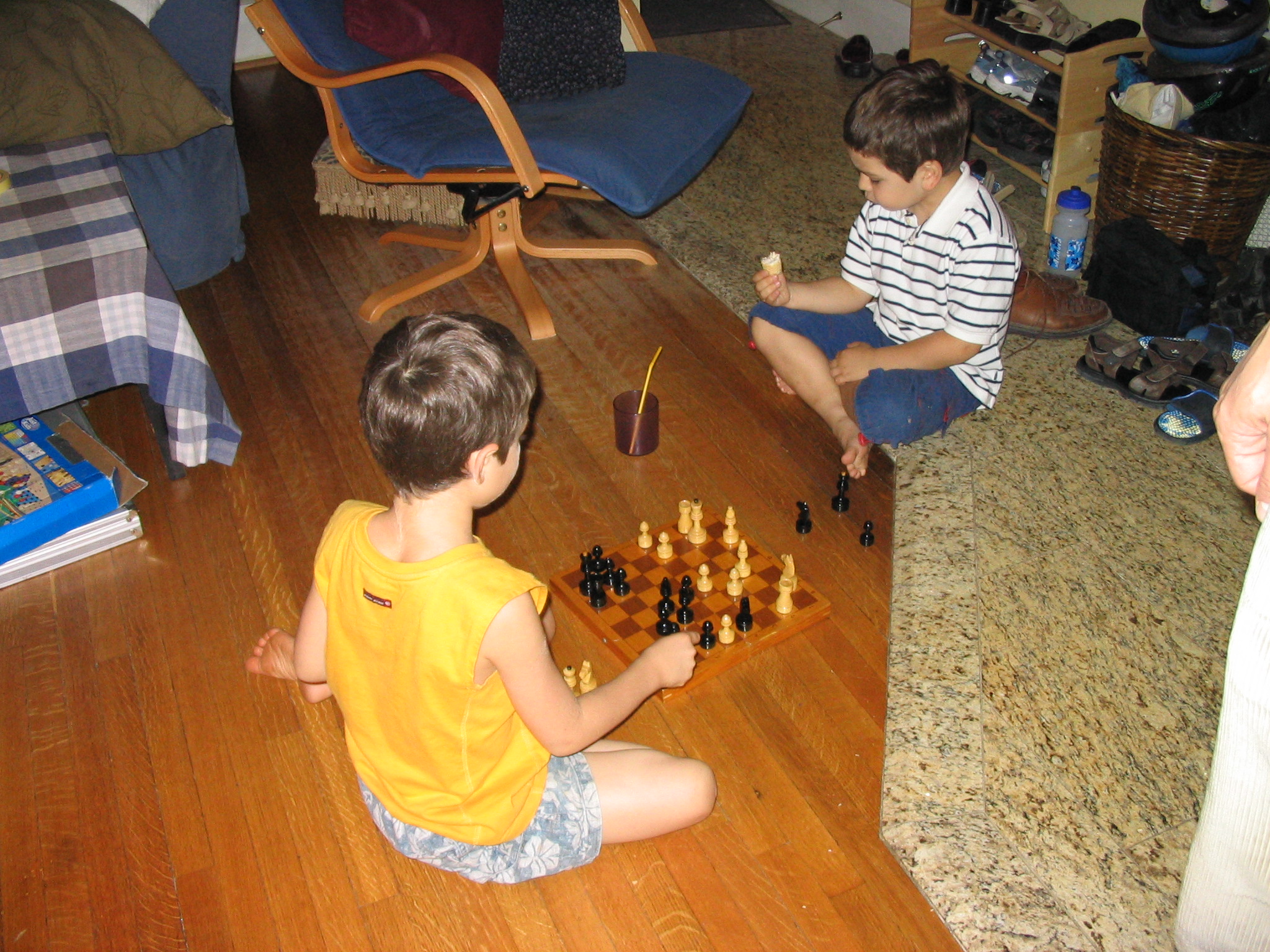 images.chesscomfiles.com/uploads/v1/news/798234.f4