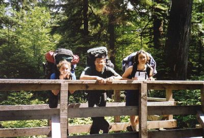 bridge_lo_50.jpg (118777 bytes)